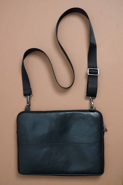 Mira Laptop Sleeve – Handmade Tube Rubber Eco - Friendly Laptop Case – Laptop Sleeve on Brown Living™. SKU: DB464. Img 4.