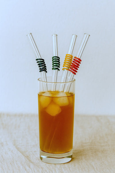 Mix Swirl Glass Straws Pack of 6 – Drinking Straws & Stirrers on Brown Living™. SKU: 06 - LXPX - 9442. Img 3.