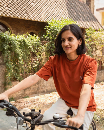 Motif Organic Cotton T-Shirt Rust | GOTS Certified | Sustainable Tee – Mens T-Shirt on Brown Living™. SKU: PB2512-TSH-MTR-XL. Img 11.