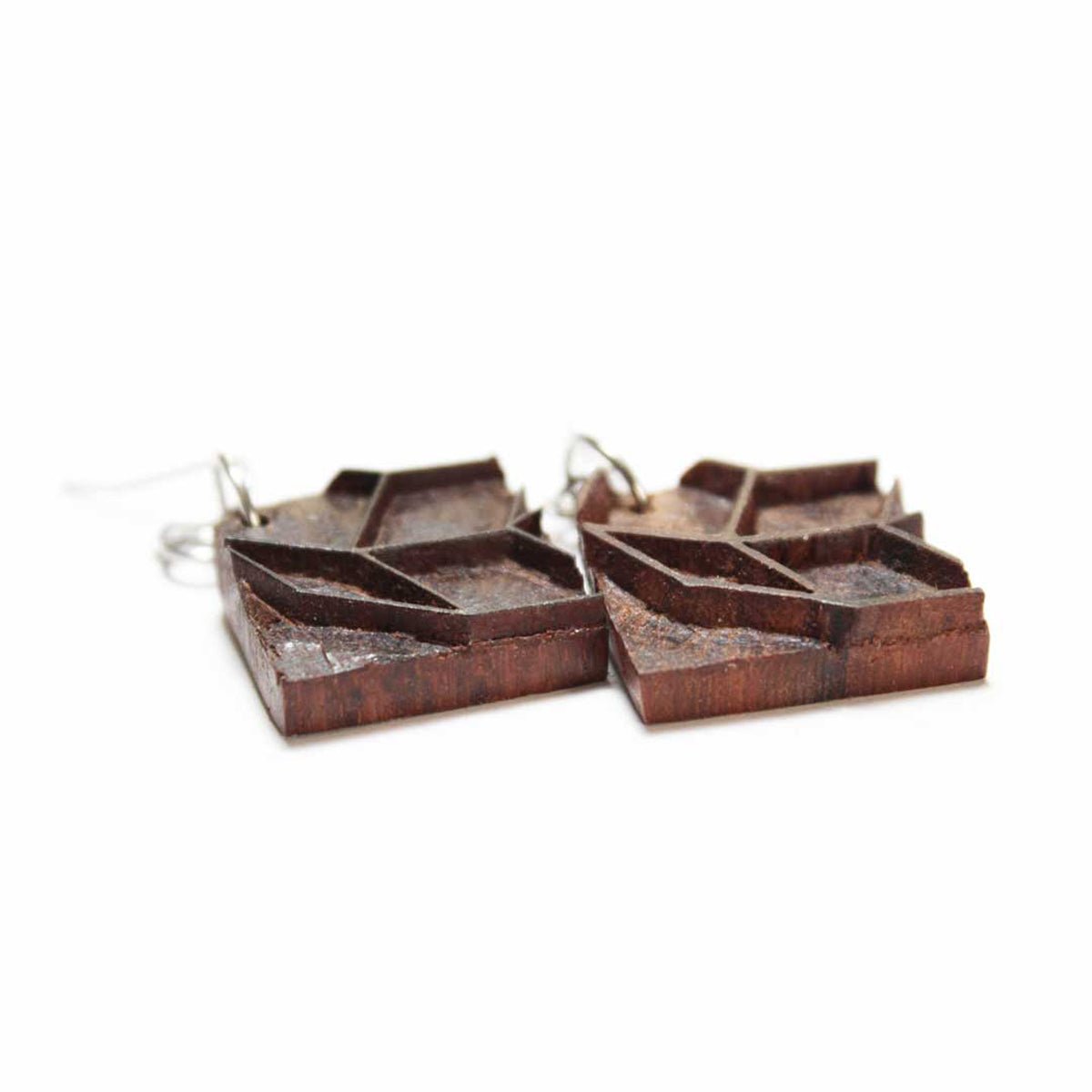 Mriga Rekh Wooden Earrings With Wood Block Carving – Jewellery on Brown Living™. SKU: UARKHWJER007. Img 4.