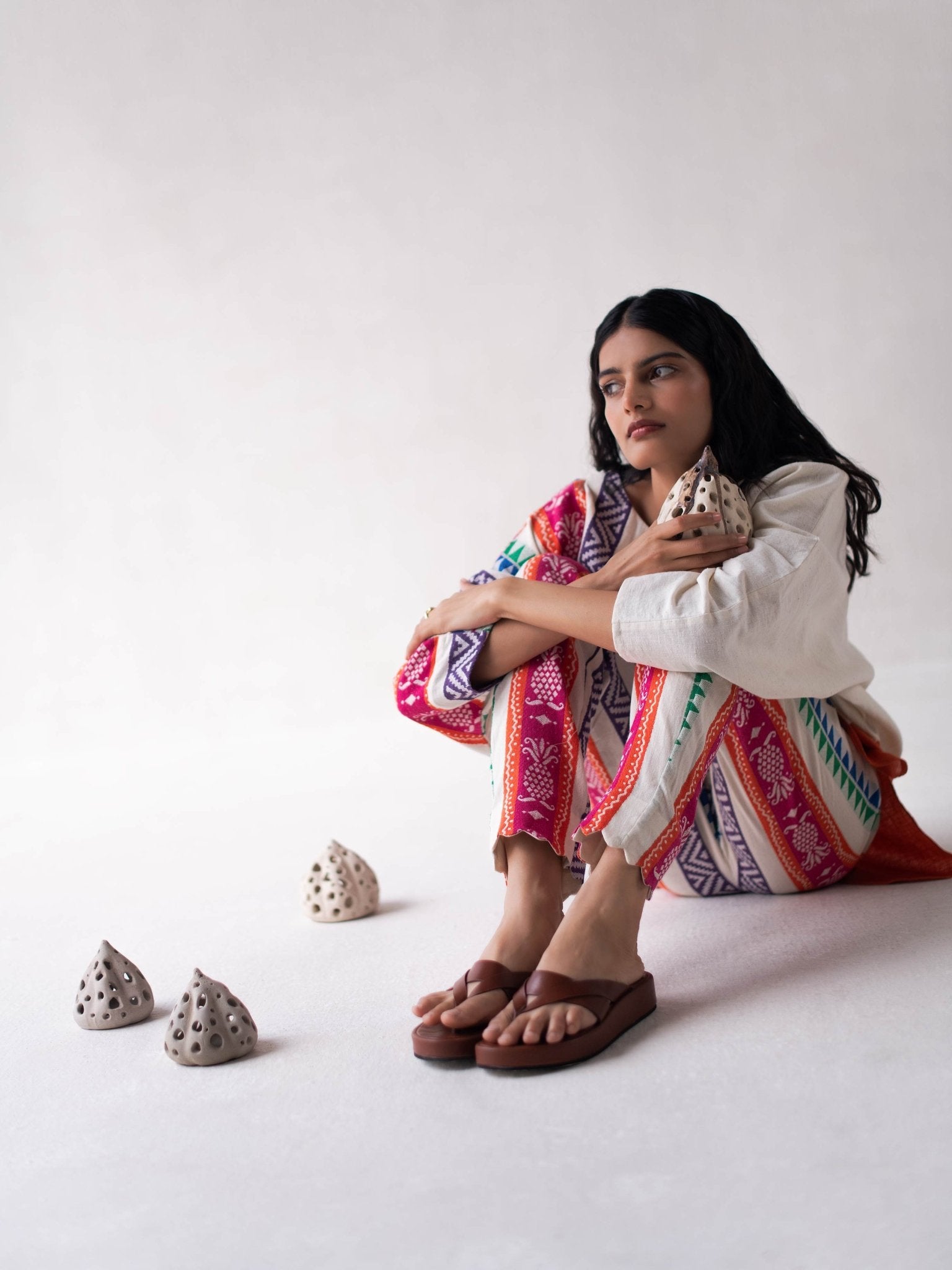 Multicolored Cotton Jacquard Scalloped Straight Pants for Women – Womens Pants on Brown Living™. SKU: DCSS25B04S. Img 3.