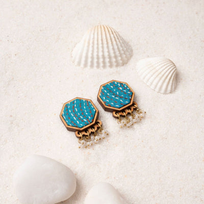 Multicolour Kantha Repurposed Silk Fabric & Wood Jewellery Set – Womens Earrings on Brown Living™. SKU: JCC047. Img 4.