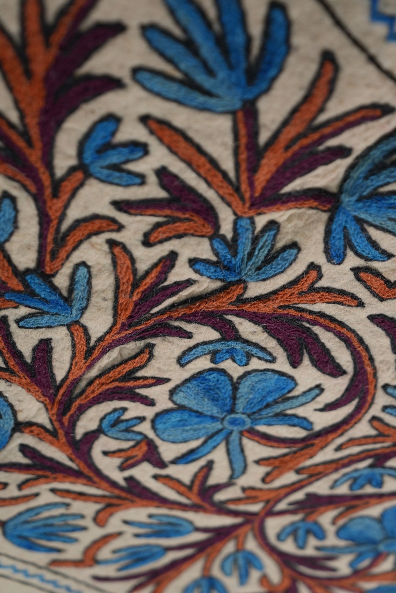 Namda Living Room Rug – Mats & Rugs on Brown Living™. SKU: b0_rug_0283. Img 19.