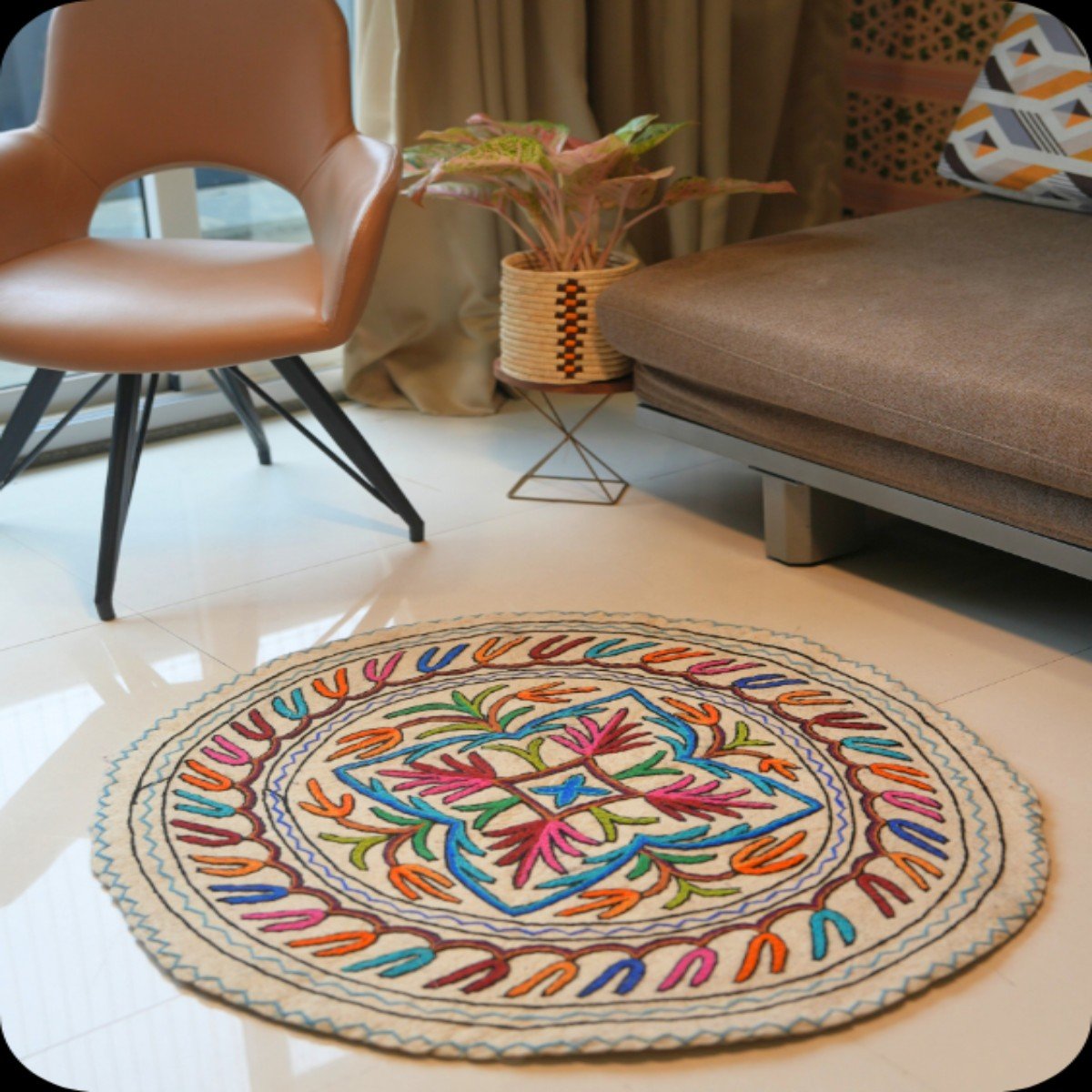 Namda Round Rug | 3 inch – Mats & Rugs on Brown Living™. SKU: b0_rug_0228. Img 9.