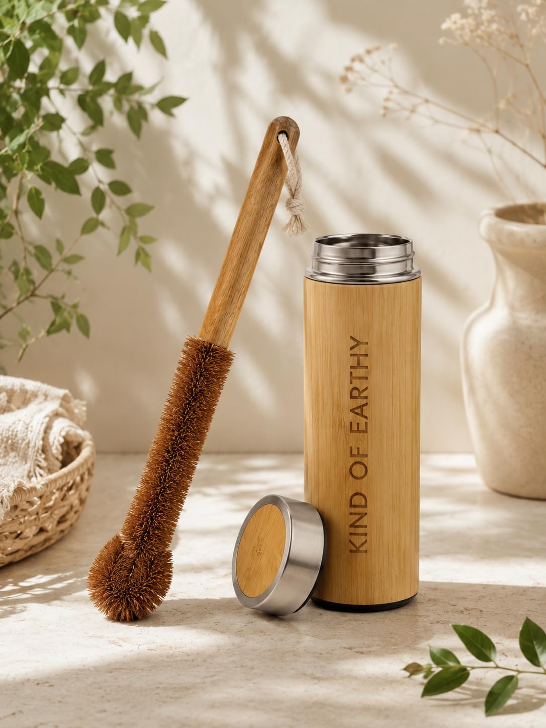 Natural Coconut Coir Bottle Cleaning Brush – Cleaning Products on Brown Living™. SKU: KOE030-BCB. Img 4.