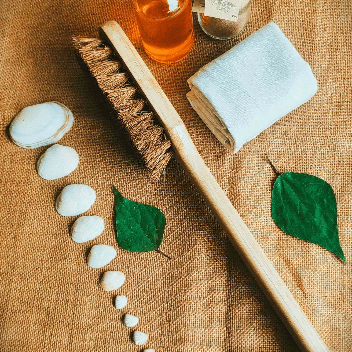Natural Coconut Coir Long Handle Body Brush – Bath Accessories on Brown Living™. SKU: AS-WDLBB-001. Img 1.