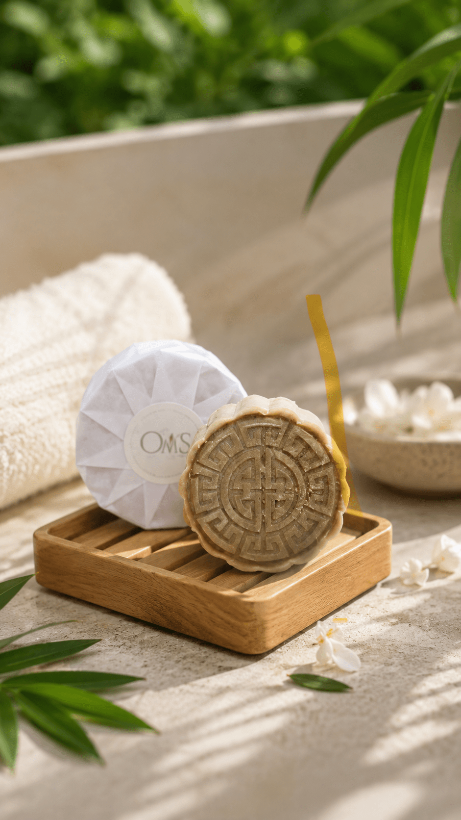 Neem and Tea Tree | Anti-Dandruff shampoo Bar – Hair Shampoo Bar on Brown Living™. SKU: NT-SB. Img 1.
