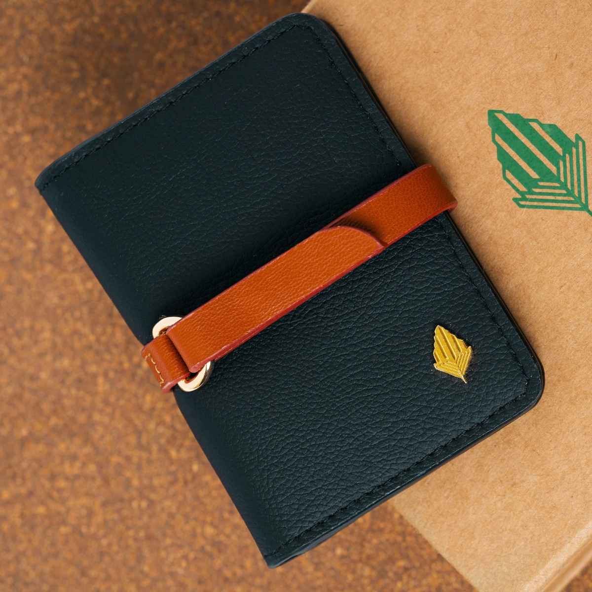 Neith - Cactus Leather Cardholder | Vegan Leather & Cork (Green) – Card Sleeves on Brown Living™. SKU: CHGH_8006. Img 22.