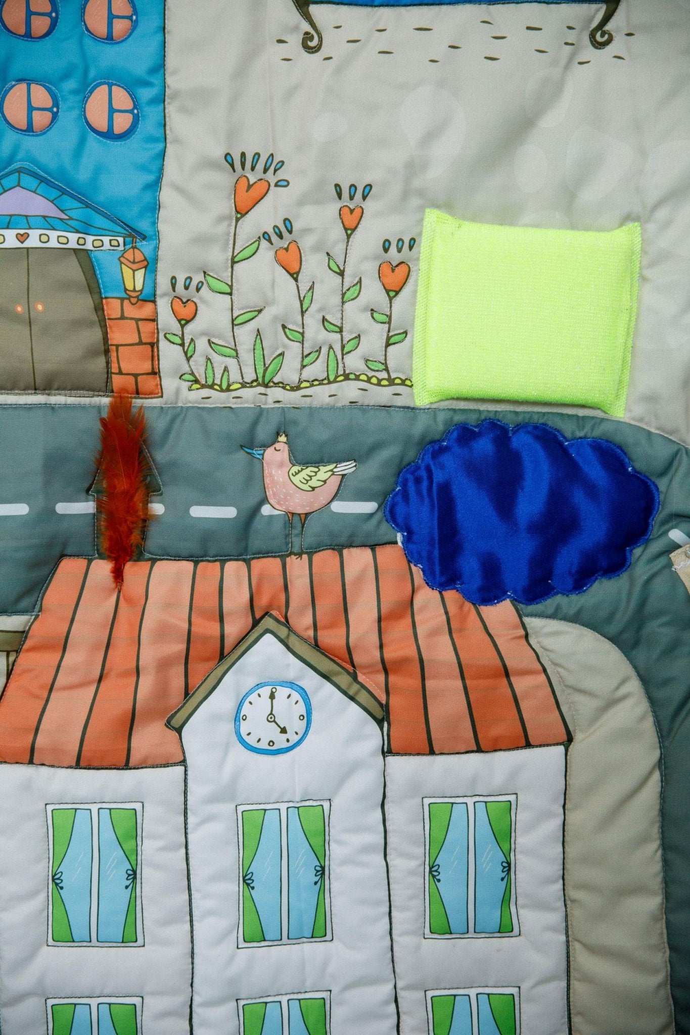 Newborn Sensory Playmat City Theme Baby Play Mat – Play Mats on Brown Living™. SKU: NSPCITY. Img 4.