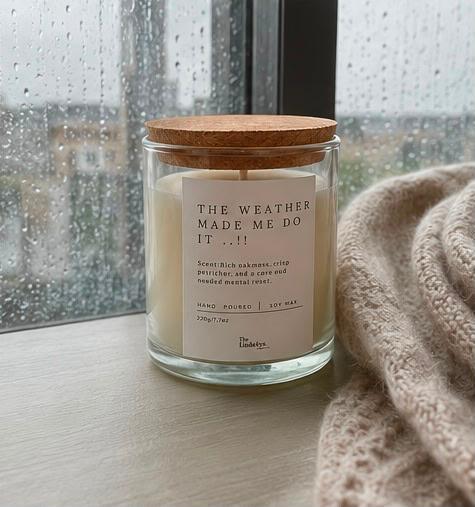 Oakmoss Petrichor Glass Jar Candle with Lid | Soy Wax Scented Candle – Candles & Fragrances on Brown Living™. SKU: LUSH_0047. Img 1.