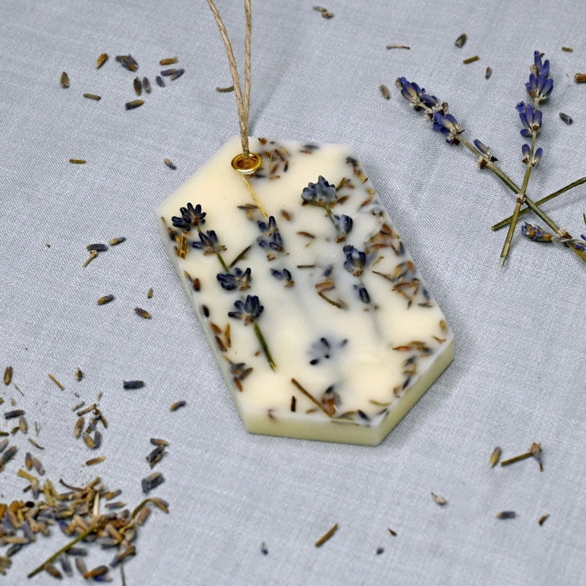Ocean Breeze Hexa Sachet – Wax Sachets & Fragrance by Aniora available on Brown Living™. Lavender . SKU: ANCA039_2. Img 2.