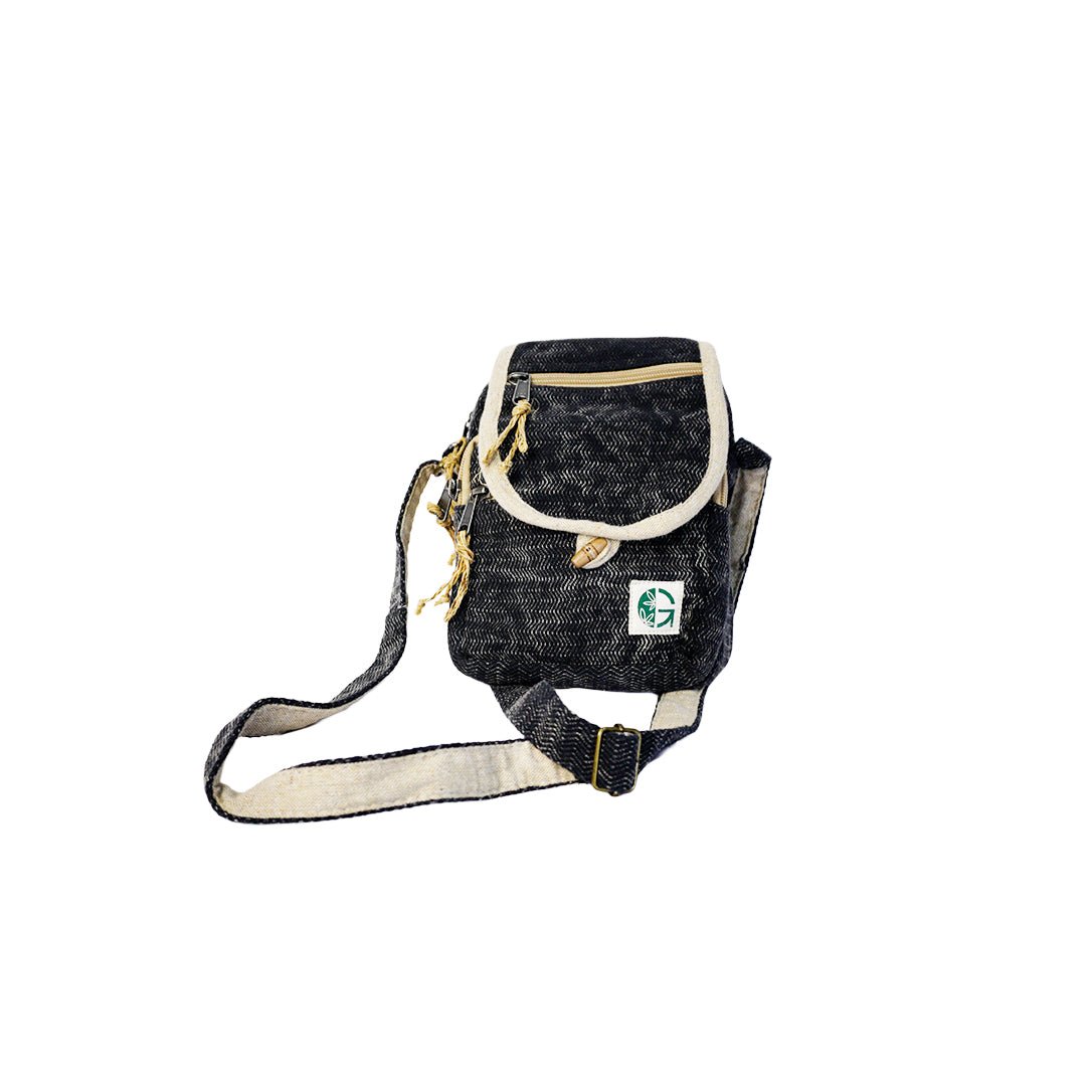 OG Berg 2.0 Crossbody Sling | Sustainable Everyday Sling Bag – Sling Bag on Brown Living™. SKU: OGSBGBG202. Img 3.