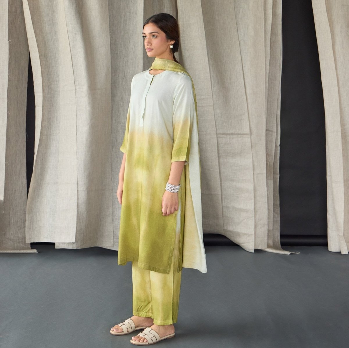 Olive Ombre Linen Kurta Set | Verified Sustainable by Brown Living™