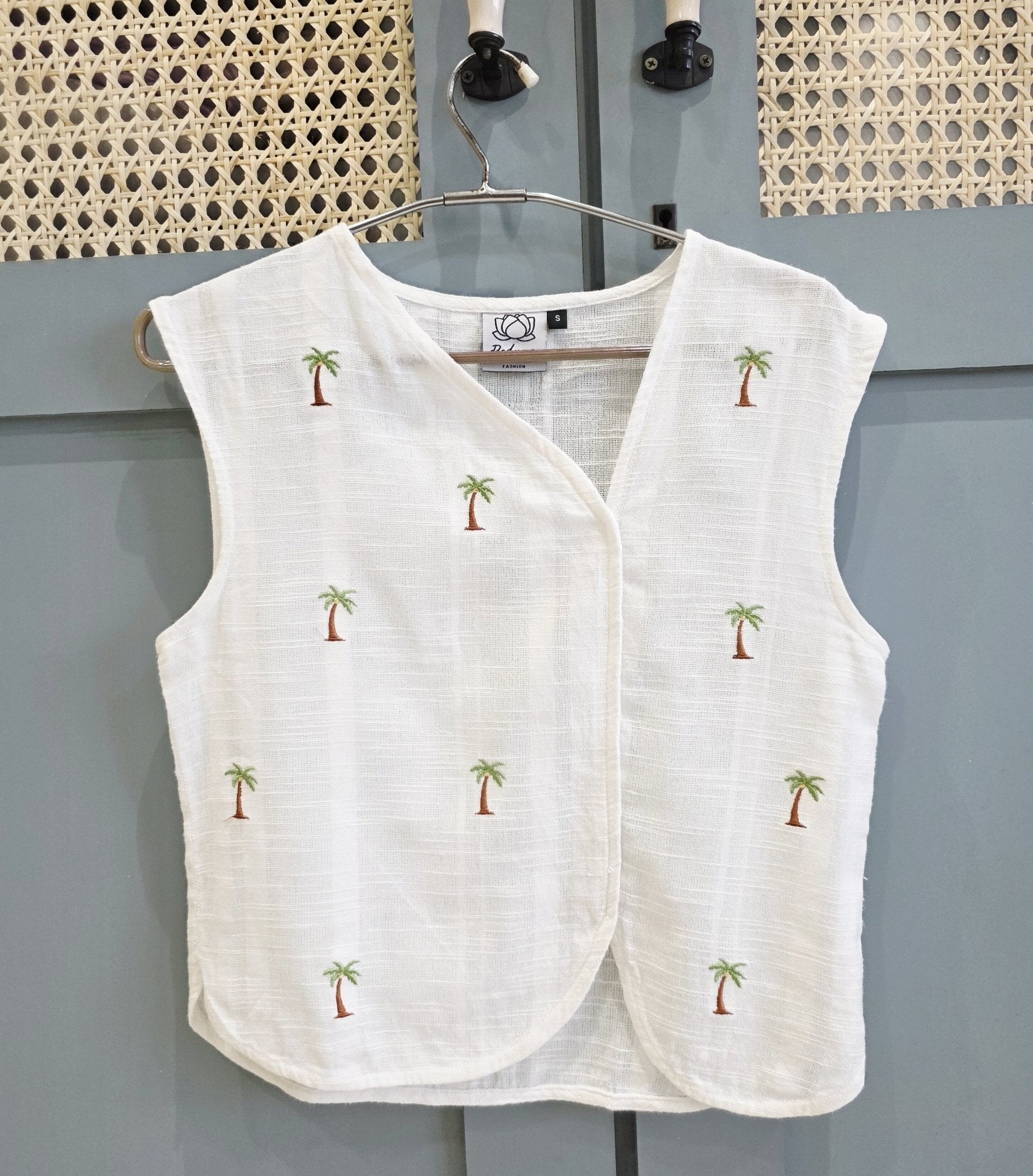 Palm Tree Hemp Crop Top - Super Cute & Breathable – Womens Top on Brown Living™. SKU: HPTTL. Img 3.