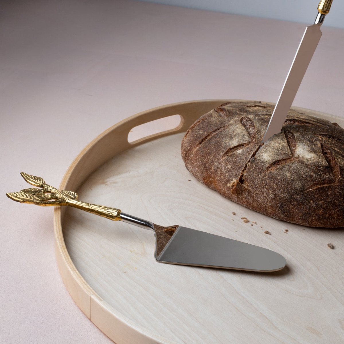 Patram Cake and Knife – Kitchen Tools by Pravaah India available on Brown Living™. . SKU: PRA23HD001BL. Img 3.