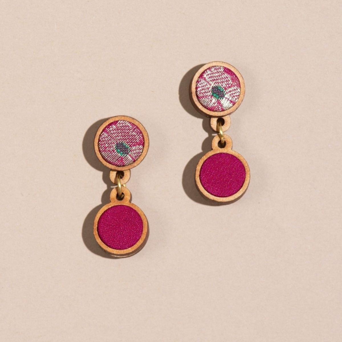 Pink Pure Banarasi Repurposed Fabric Wood Necklace Earrings Combo – Womens Earrings on Brown Living™. SKU: JCC042. Img 4.