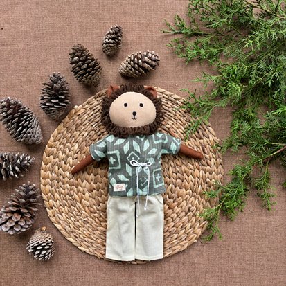 Play Set - Aslan - Cotton Fabric Toy | Verified Sustainable by Brown Living™