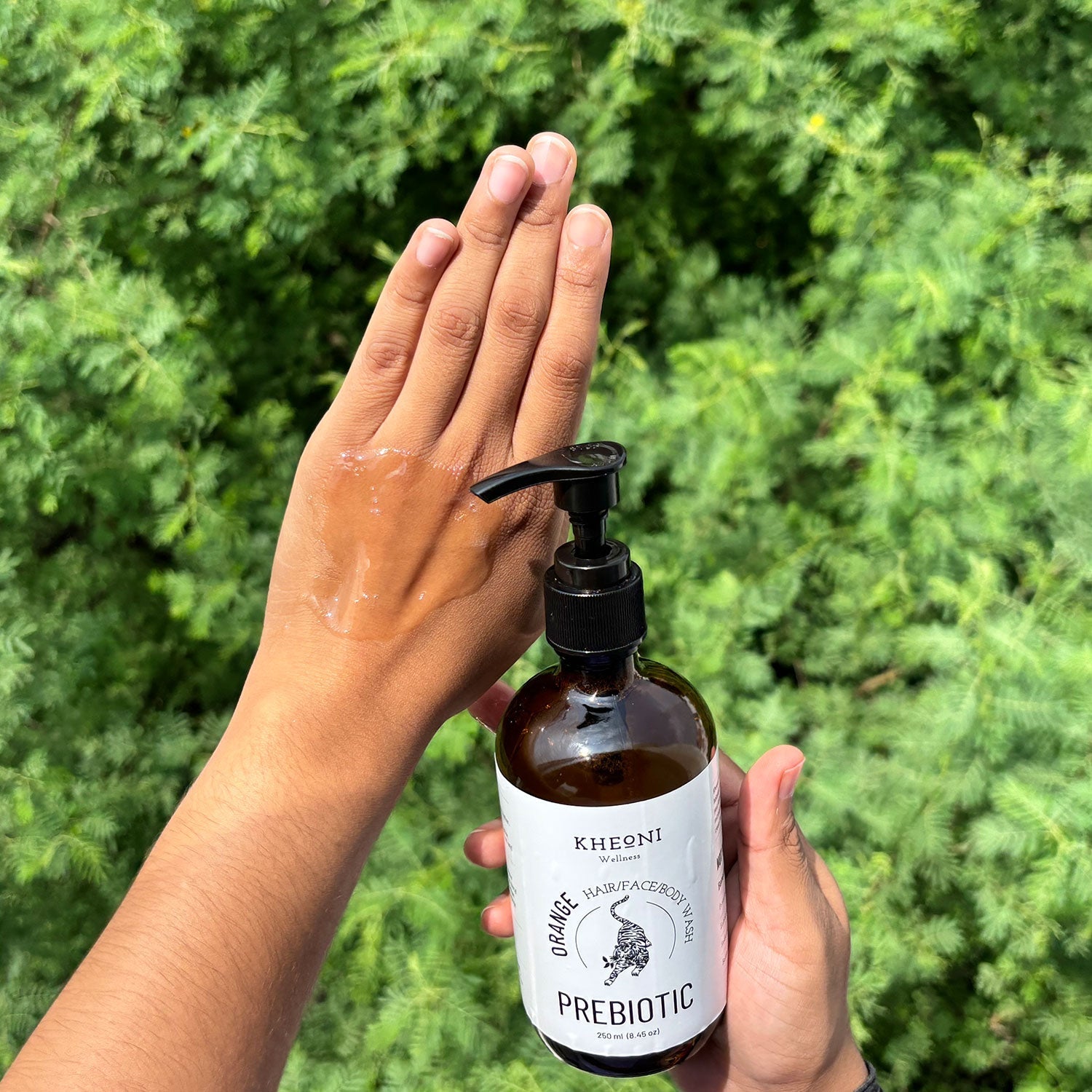 Prebiotic Orange Wash (Hair/Face/Body) – Body Wash on Brown Living™. SKU: PRTIOR250L. Img 2.