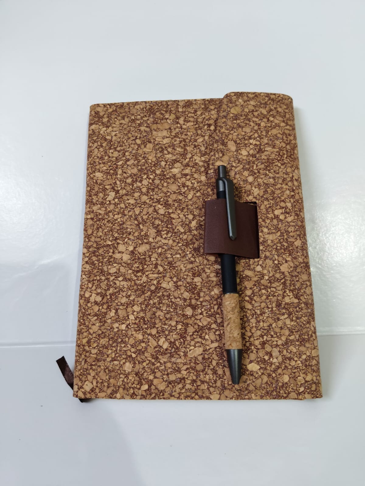 Premium Natural Cork A5 Diary with Pen Holder | Eco-Friendly Journal – Notebooks & Notepads on Brown Living™. SKU: BRC-CCD-A5-02. Img 2.