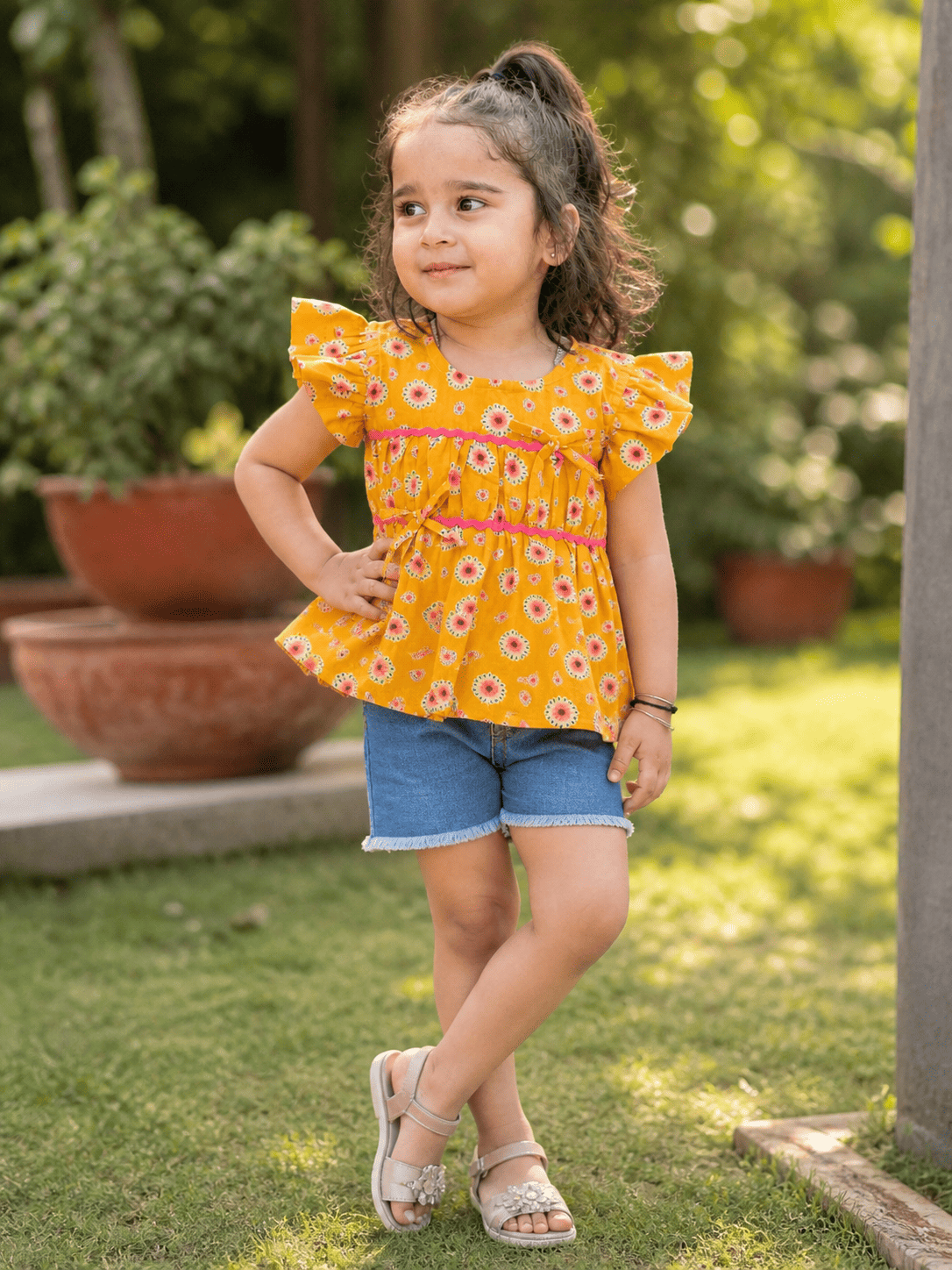 Pretty Knotty Top I Yellow Floral Organic Cotton Top for Girls – Kids Daywear Sets on Brown Living™. SKU: ZGPKTA. Img 1.