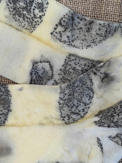 Pure Cotton Socks | Naturally Dyed with Marigold & Rose Petals – Womens Socks on Brown Living™. SKU: PC-SOCKS-01. Img 5.