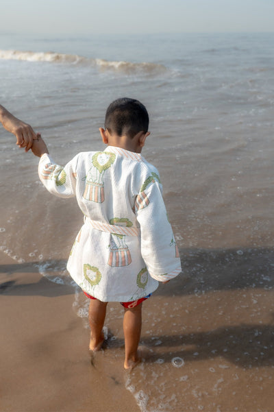 Pure Cotton Waffle Fabric Small Robe for Kids – Circus Design – Bath Linens on Brown Living™. SKU: MSY - 00433E - Peach - S. Img 6.