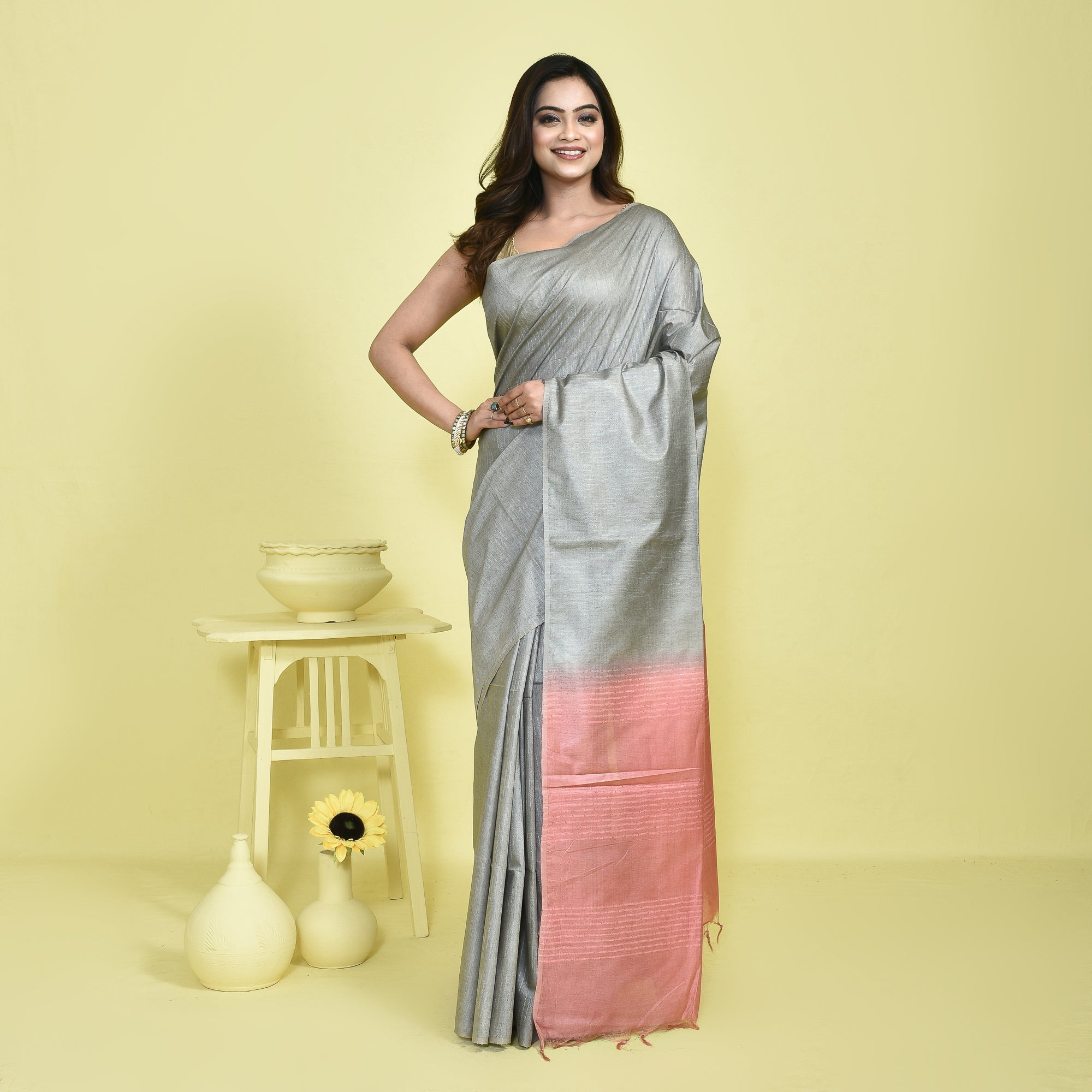 Pure Linen Saree with Metallic Border | Elegant Lightweight Linen Sare – Womens Saree on Brown Living™. SKU: ST-LIN-SAR-GRPI-01. Img 1.