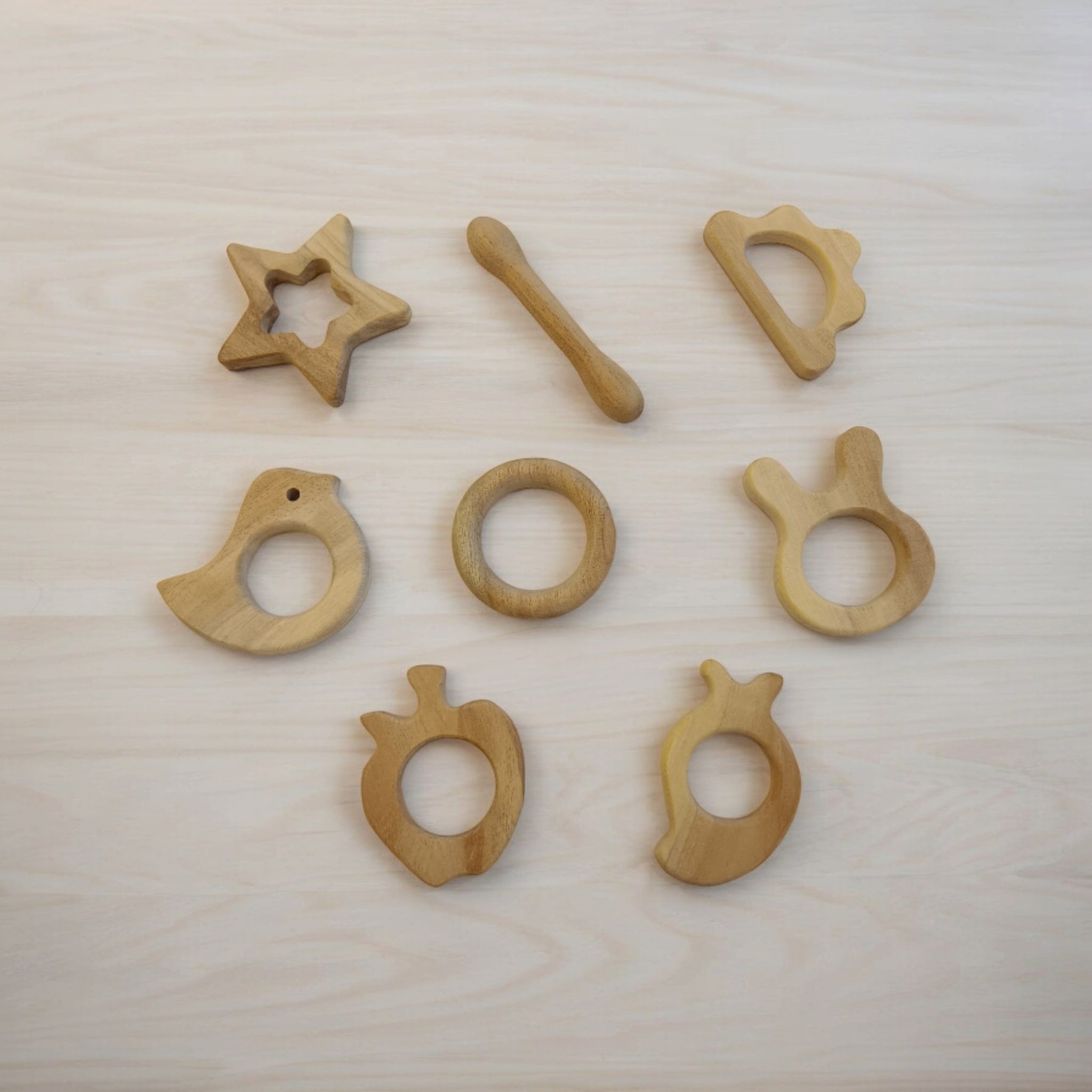 Pure Neem Wooden Teethers – Smooth Finishing With Round Edges – Baby Teethers & Soothers on Brown Living™. SKU: T_STR-DBL-CLD-DV-RNG-BNY-APL-MNG. Img 1.