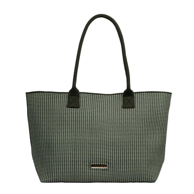Quintessential Tote Bag| Made from Recycled Plastic Yarn – Tote Bag on Brown Living™. SKU: BLoki002. Img 7.