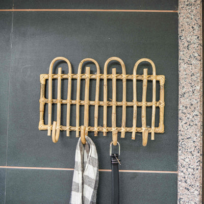 Rattan Hook Organiser | Handmade Wall Hanger for Keys & Essentials – Organisers on Brown Living™. SKU: SYMWA002. Img 1.