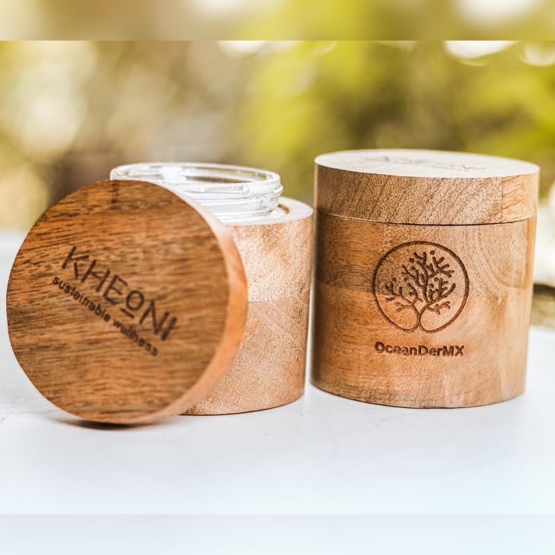 Red Seaweed + Mamaku Hydration Cream | Natural Face Cream for Glowing – Face Cream on Brown Living™. SKU: FMCMA040. Img 1.