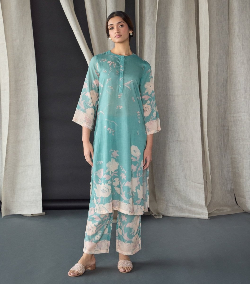 Retro Blue Floral Tencel Kurta (Set of 2) | Verified Sustainable by Brown Living™