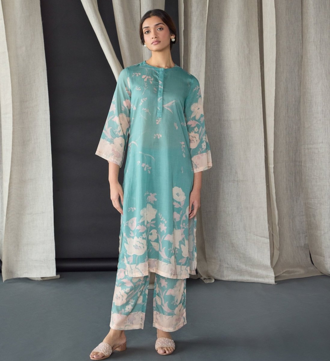 Retro Blue Floral Tencel Kurta (Set of 2) | Verified Sustainable by Brown Living™