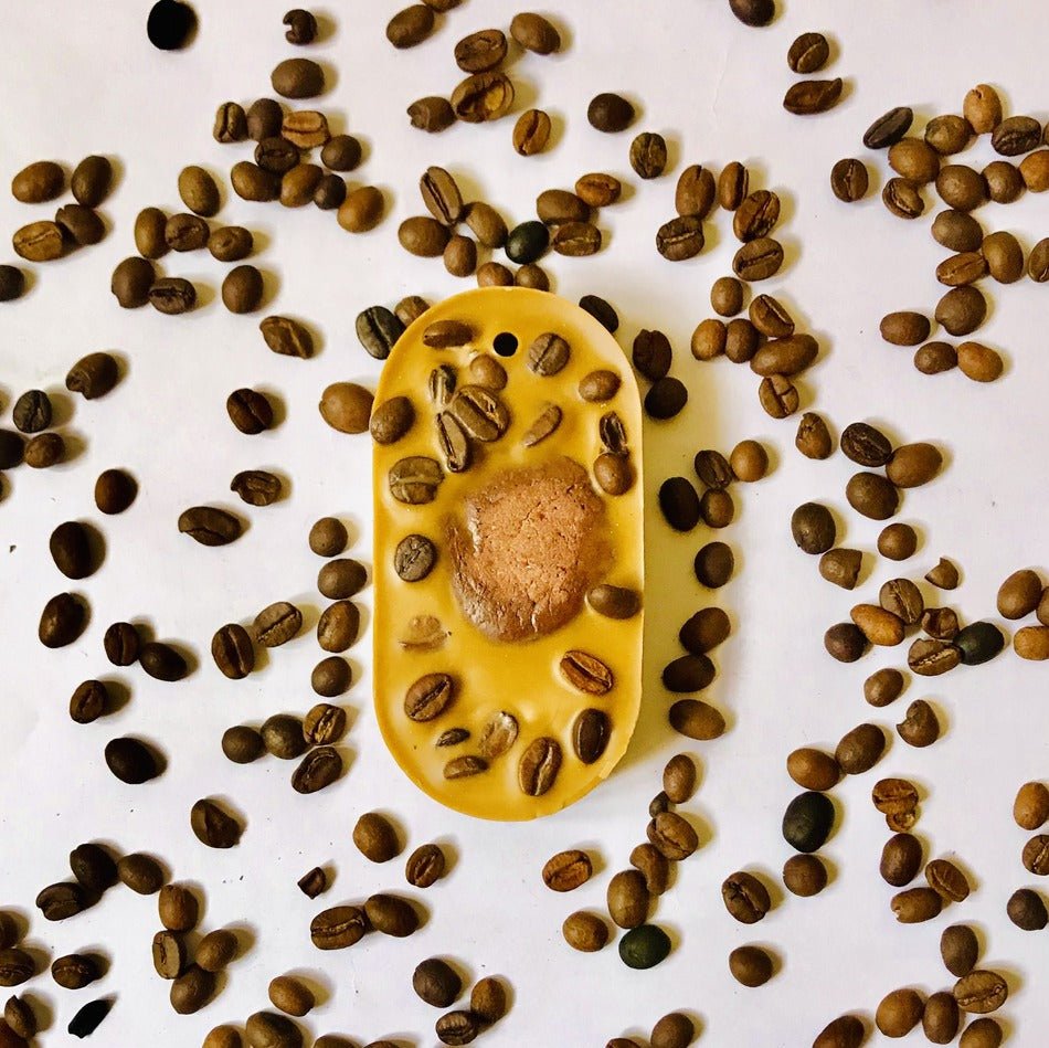 Reusable Wardrobe Freshener Textured Wax Tablet - Pack of 1 – Candles & Fragrances on Brown Living™. SKU: RCFWXWTTXCFSLCV1. Img 11.