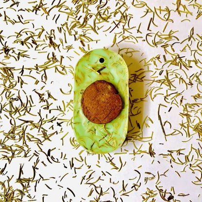 Reusable Wardrobe Freshener Textured Wax Tablet - Pack of 1 – Candles & Fragrances on Brown Living™. SKU: RCFWXWTTXRM1. Img 14.