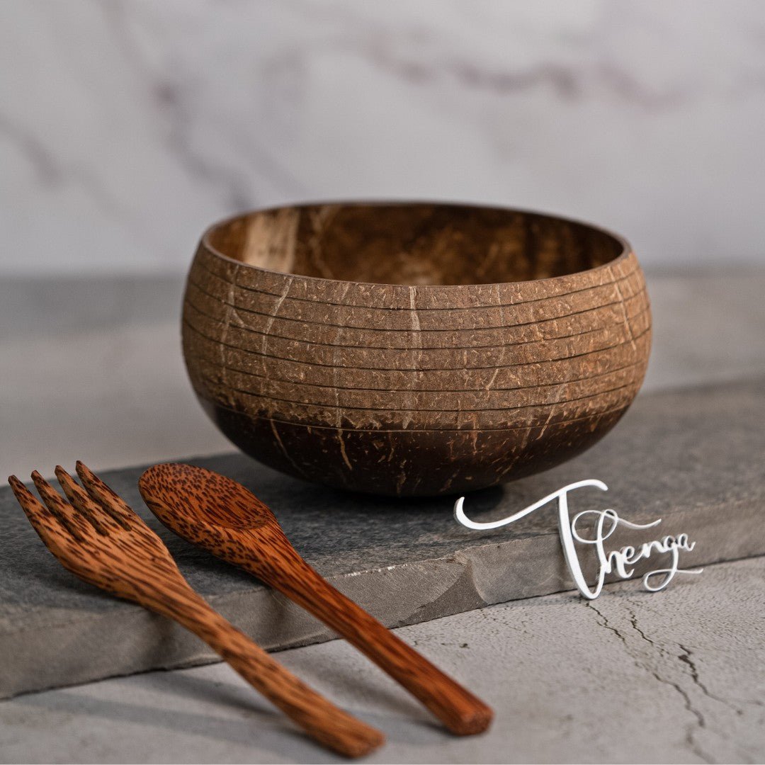 Ring Jumbo 900ml Coconut Bowl with 1 Bowl and Spoon and Fork Brown – Serving Set on Brown Living™. SKU: 173 - 13762 - THENGA21. Img 3.
