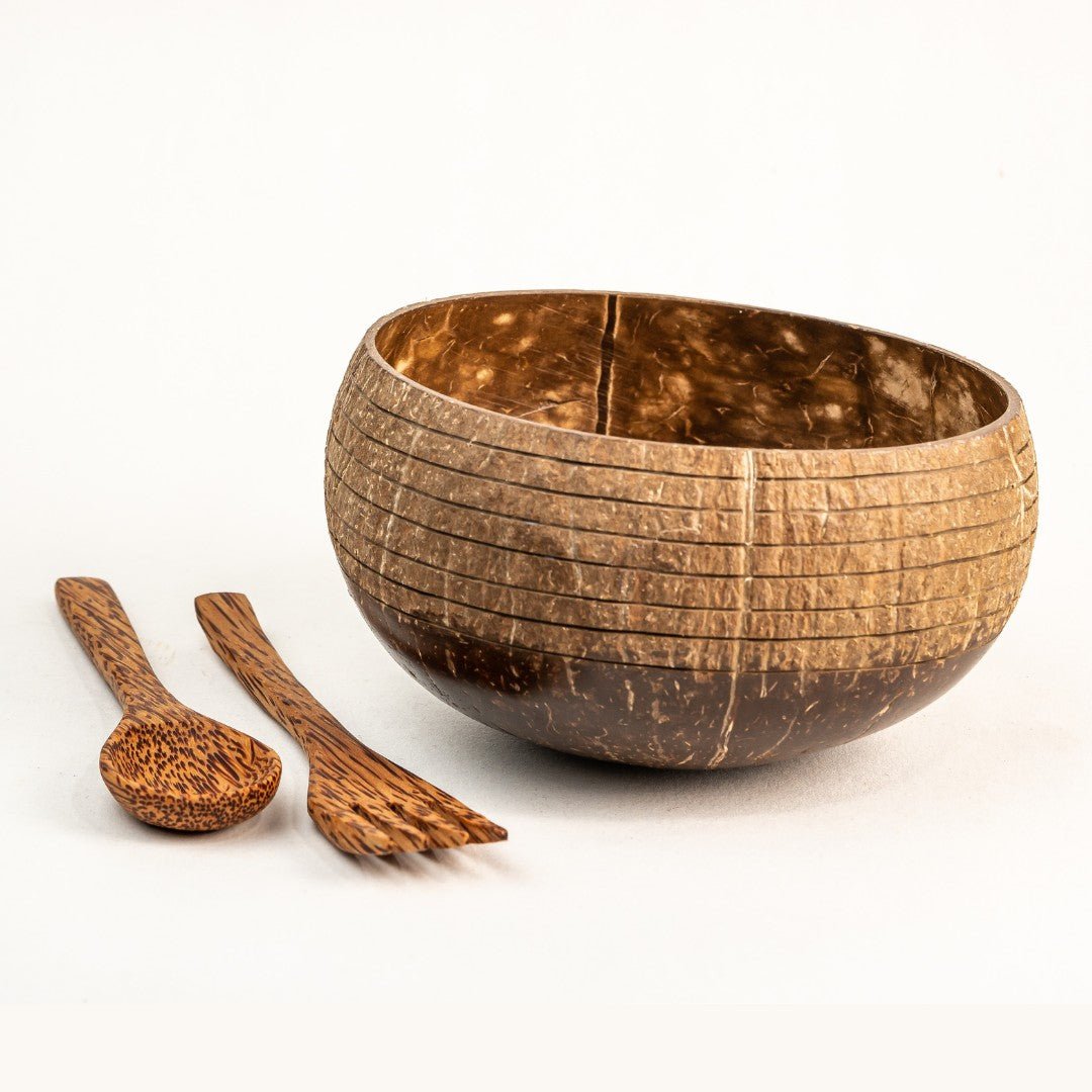 Ring Jumbo 900ml Coconut Bowl with 1 Bowl and Spoon and Fork Brown – Serving Set on Brown Living™. SKU: 173 - 13762 - THENGA21. Img 4.