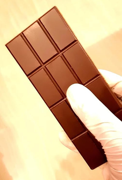 Roasted Almond 70% Cocoa Dark Chocolate – Sweetened with Jaggery – Chocolates on Brown Living™. SKU: 8931500357559. Img 2.