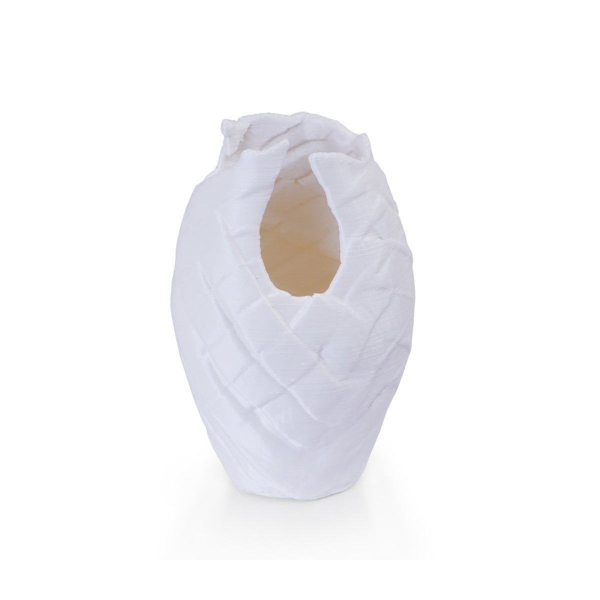 Rogue One Plant - Based Silk White Vase – Home Decor on Brown Living™. SKU: ROONEDPLIWA015. Img 3.