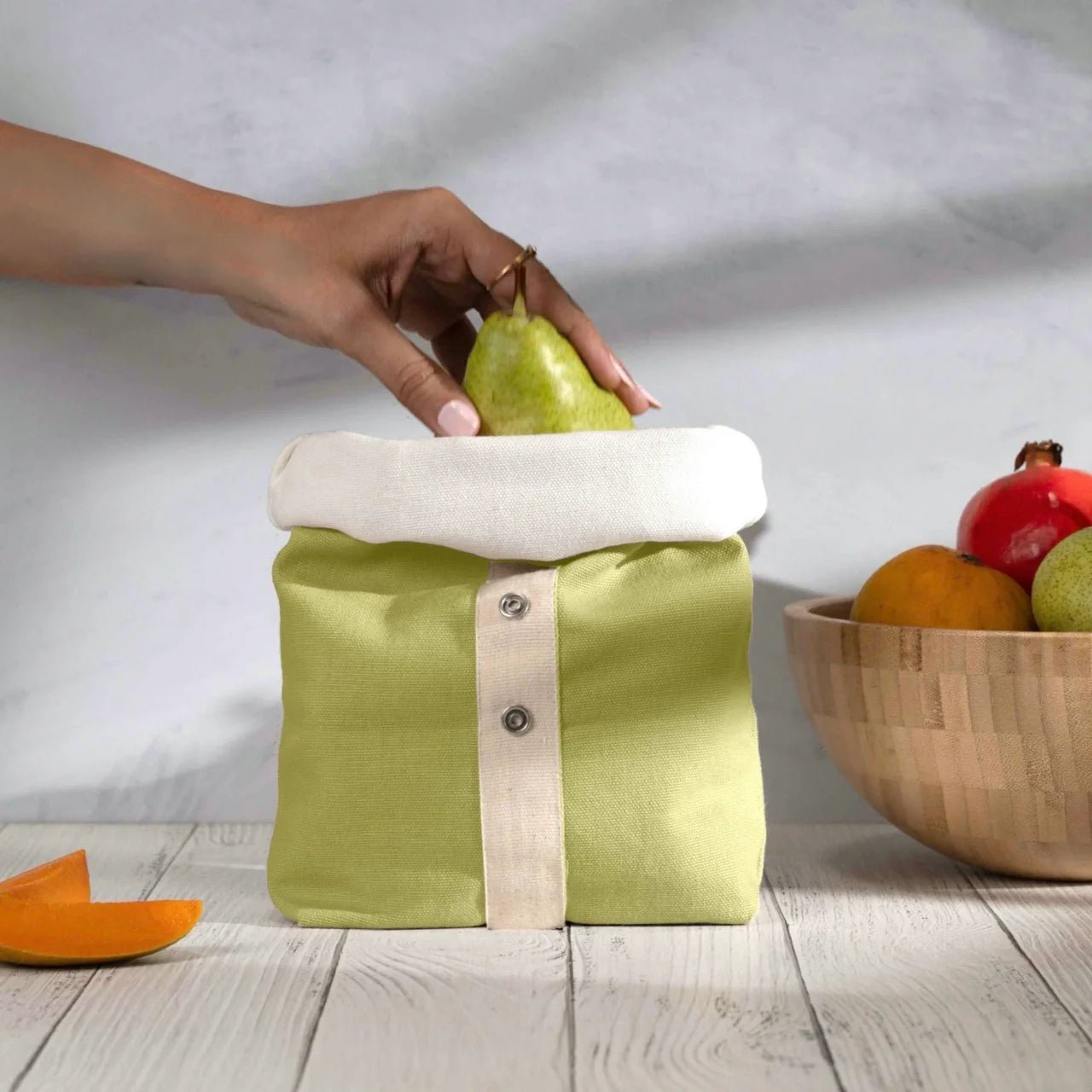 Roll Top Snack Bag in Organic Cotton – Food Wraps on Brown Living™. SKU: RTSB-OC-CP. Img 3.