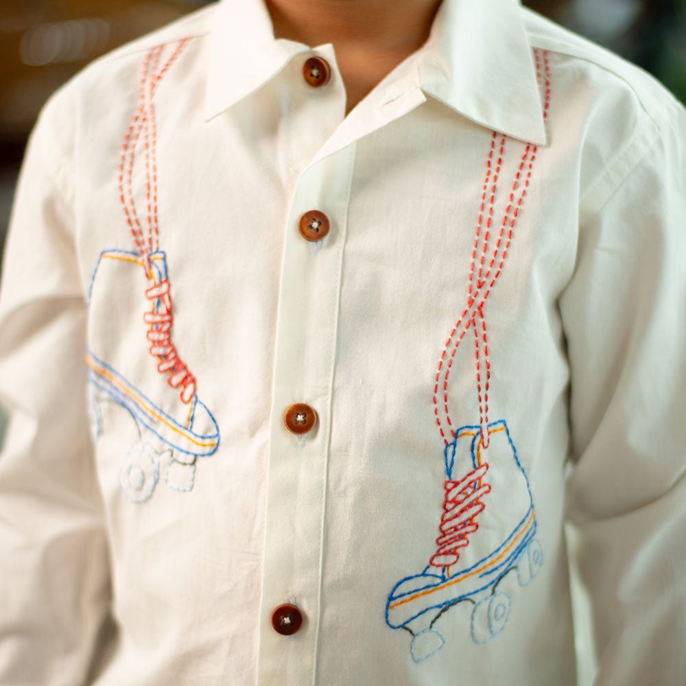 Roller Skates Embroidered Organic Cotton Shirt - White – Kids Shirts on Brown Living™. SKU: NANFS001EMB050 - 18M. Img 3.