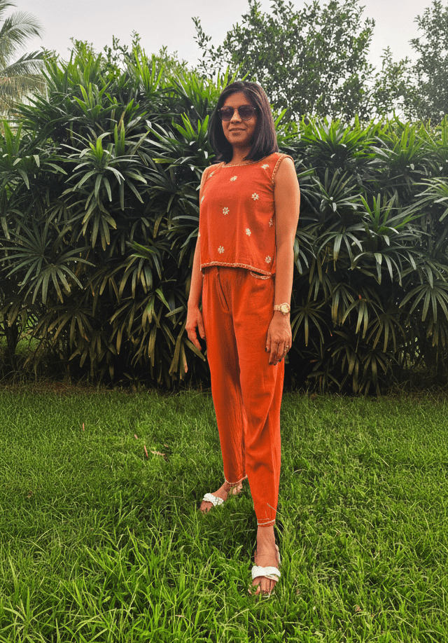 Rust Daisies Organic Cotton Naturally Dyed Coord Set – Womens Dress on Brown Living™. SKU: RDCM. Img 4.