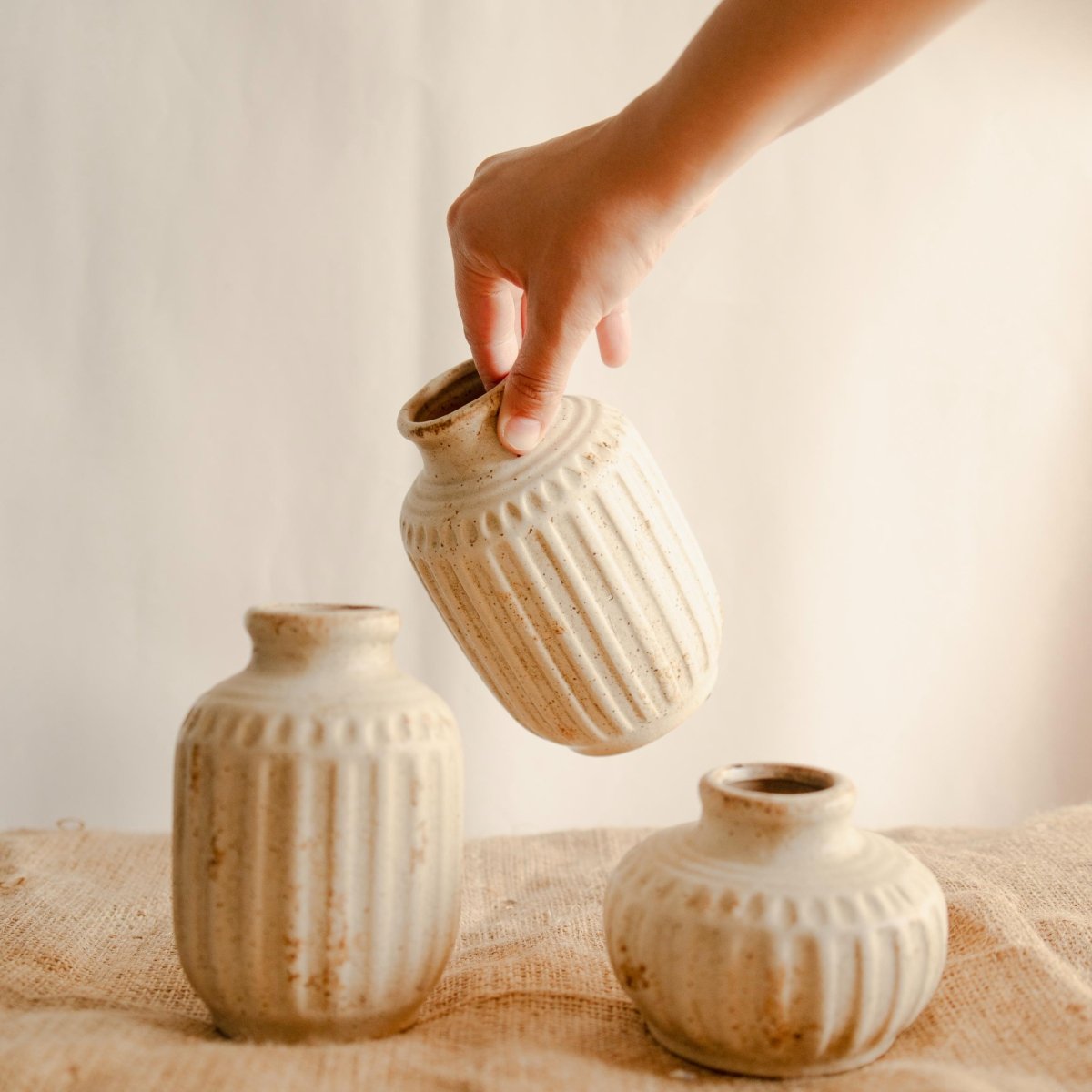 Rustic Bloom - Handmade Vase with Dried Flowers – Home Decor by ArteCasa available on Brown Living™. . SKU: V - 351. Img 3.
