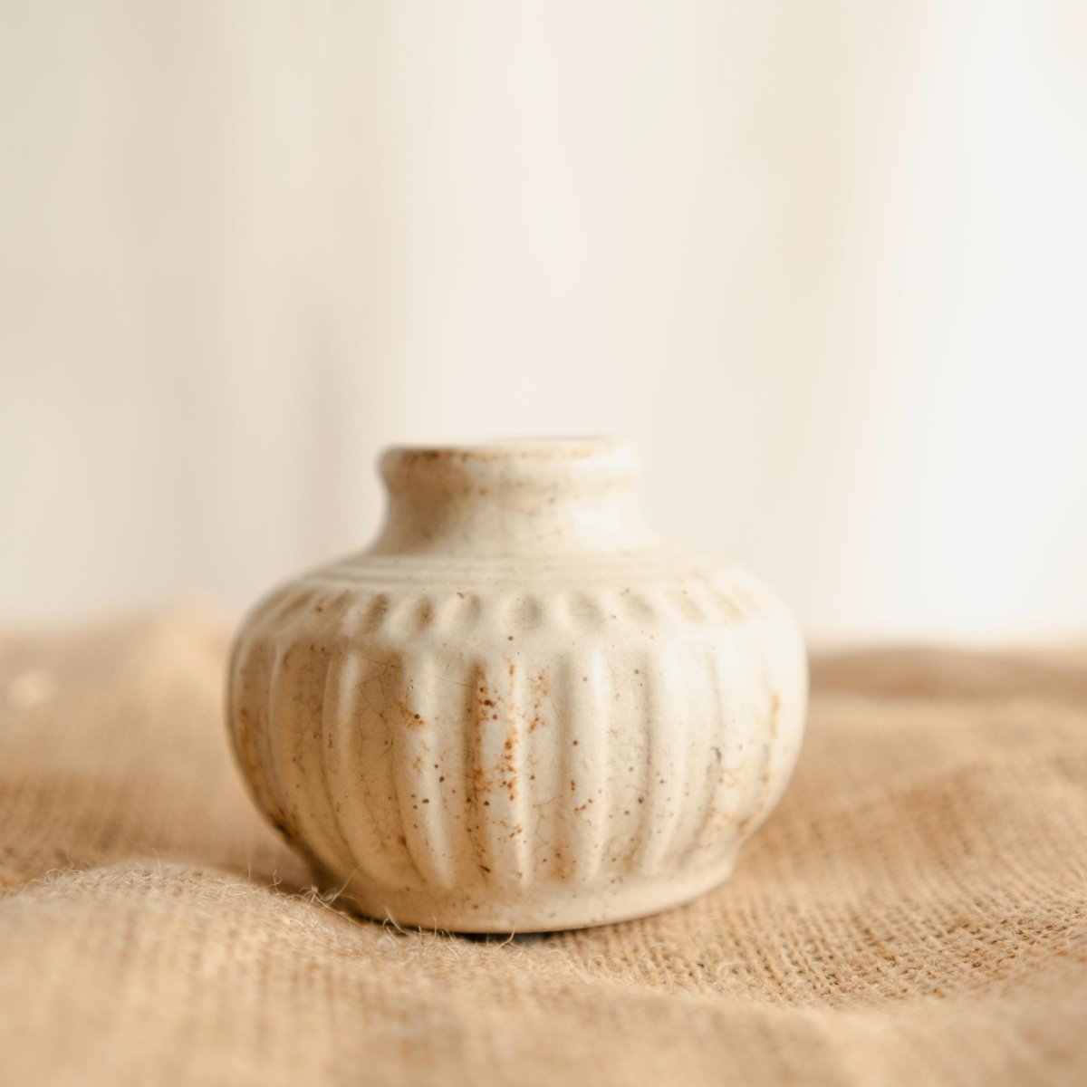 Rustic Bloom - Handmade Vase with Dried Flowers – Home Decor by ArteCasa available on Brown Living™. . SKU: V - 351. Img 2.