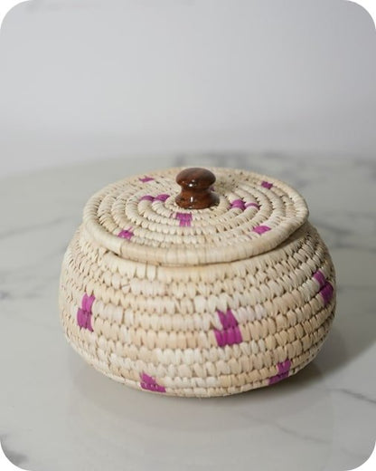 Sabai Grass Organiser – Baskets & Boxes on Brown Living™. SKU: C0_sab_00026. Img 1.