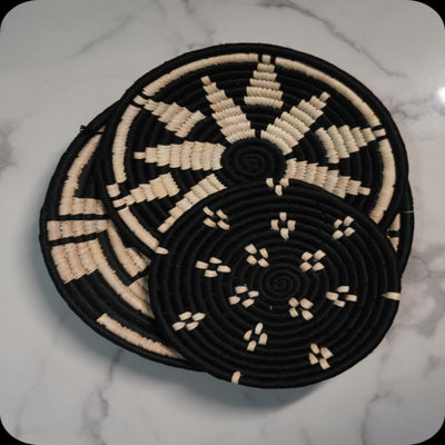 Sabai Grass Wall Plates | Set of 3 – Wall Decor on Brown Living™. SKU: C0_sab_00005. Img 4.