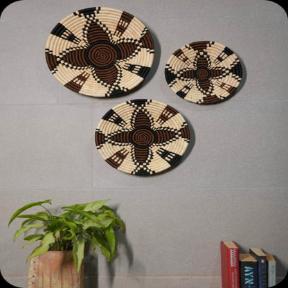 Sabai Grass Wall Plates | Set of 3 – Wall Decor on Brown Living™. SKU: C0_sab_00046. Img 11.
