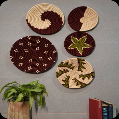Sabai Grass Wall Plates | Set of 5 – Wall Decor on Brown Living™. SKU: C0_sab_00007. Img 10.