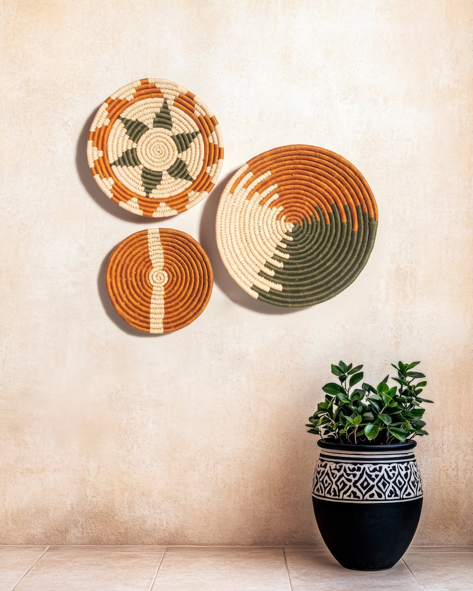 Sabai Wall Baskets – Home Decor on Brown Living™. SKU: SBWBAS024B. Img 7.