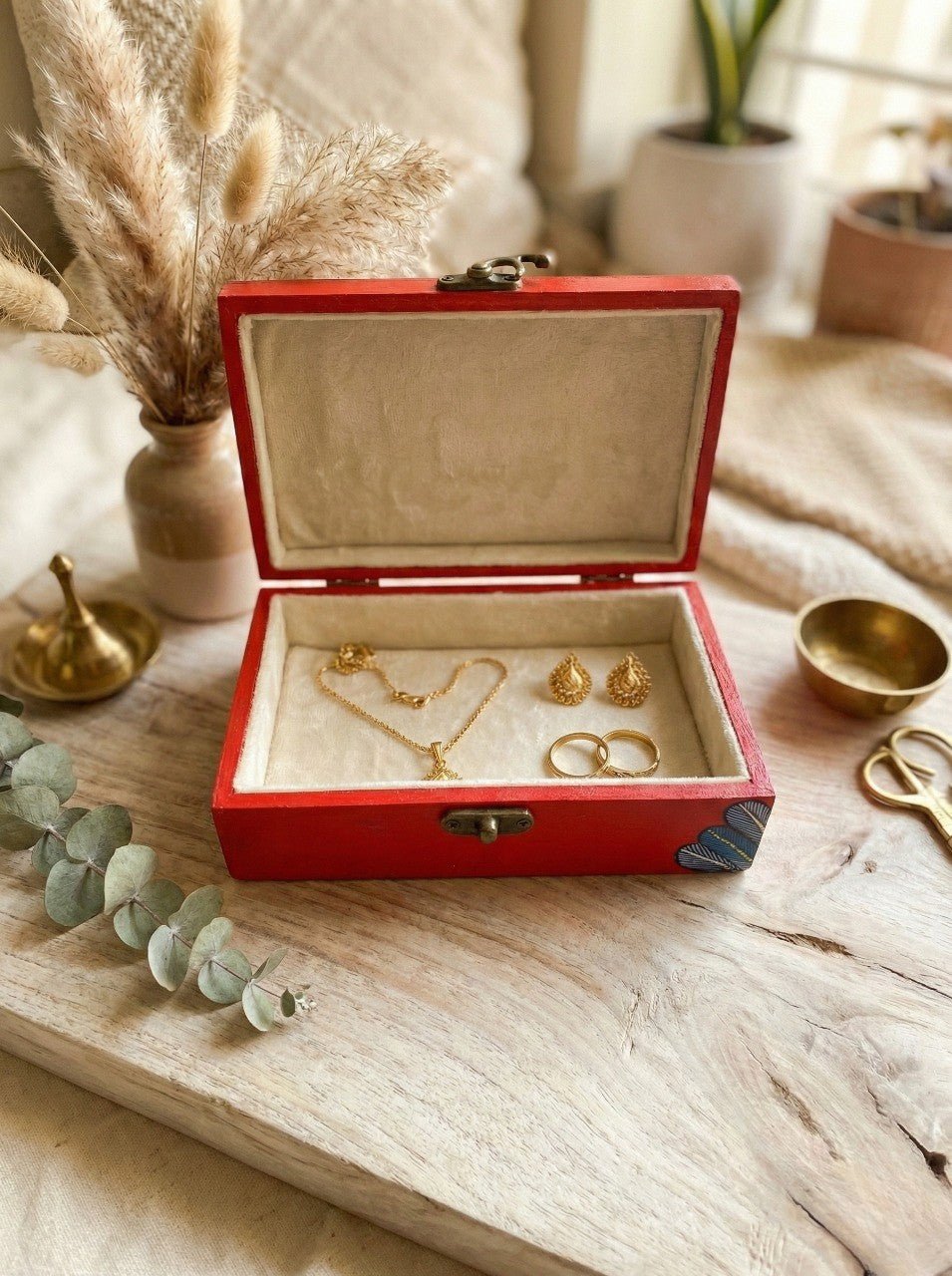 Sacred Bird Gond Art Utility Box | Handcrafted Decorative Storage – Home Decor on Brown Living™. SKU: GDBPSBMDMC02. Img 3.